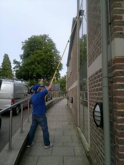 window cleaning 2